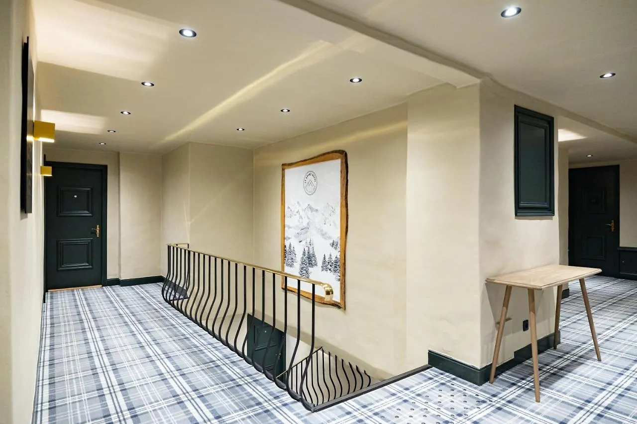Grand Hotel Courchevel 1850