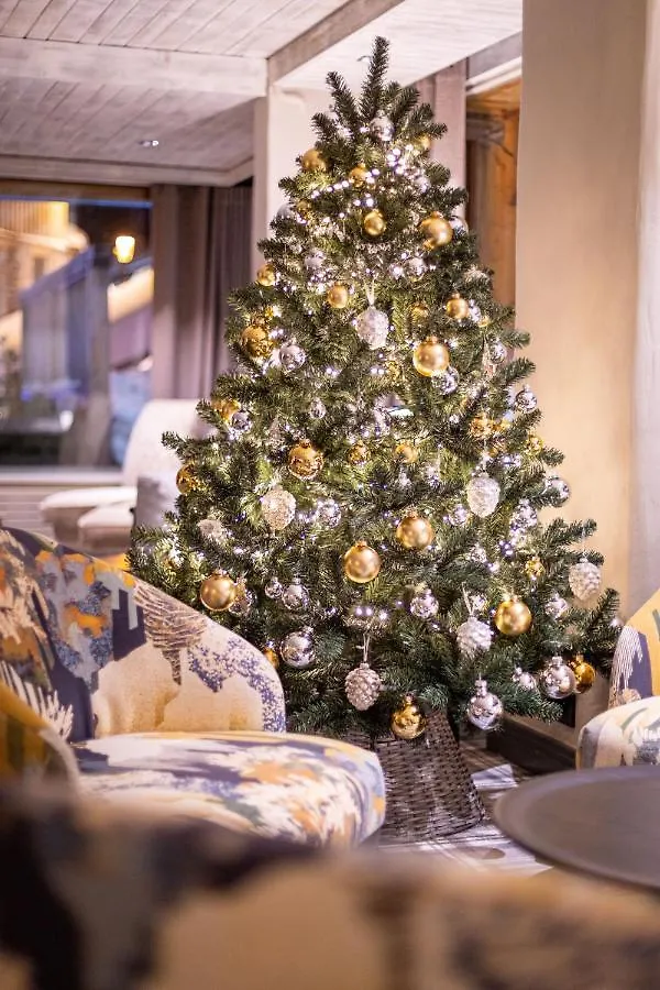 *****  Grand Hotel Courchevel 1850 France