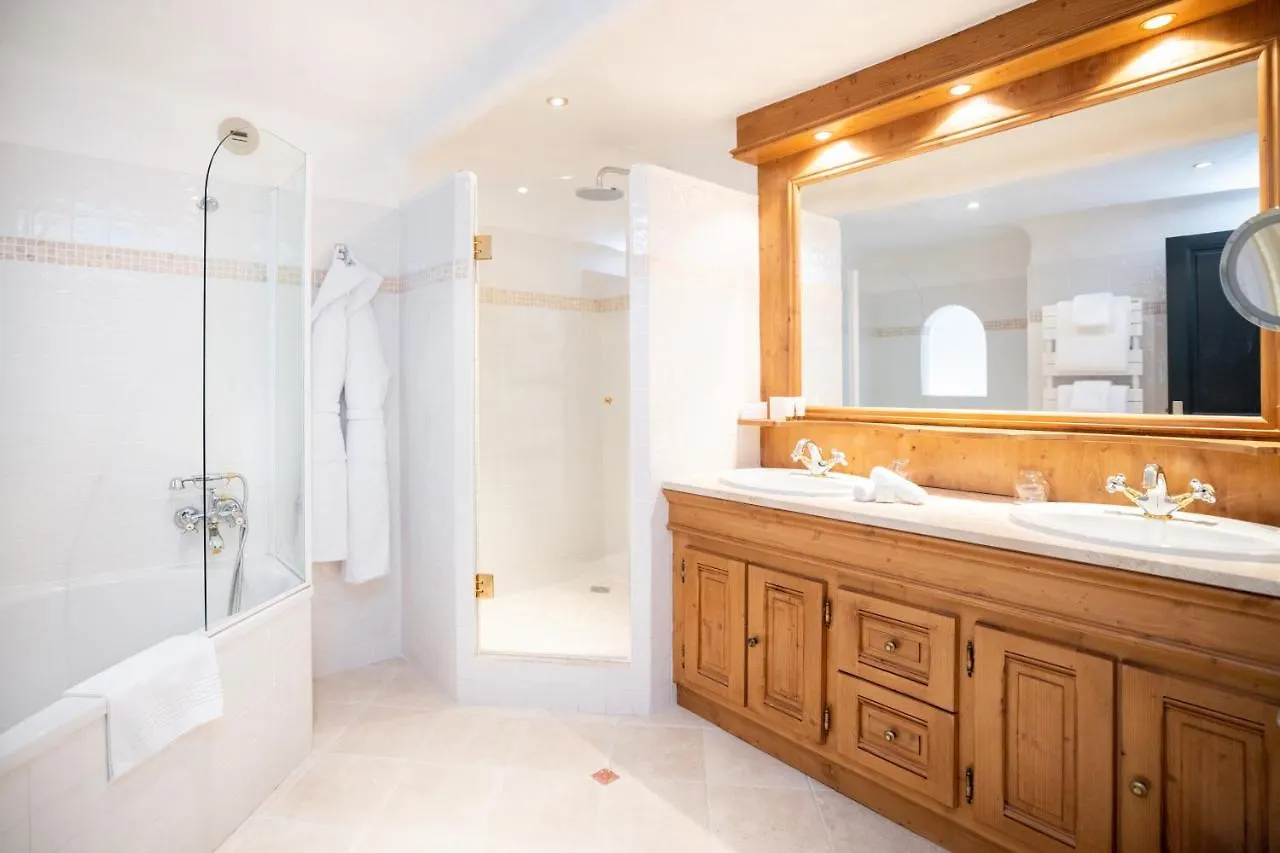 Grand Hotel Courchevel 1850